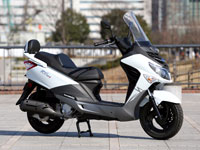 SYM RV125i