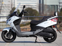 SYM RV125i