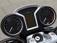 BMW R1200R/NVbN [^[