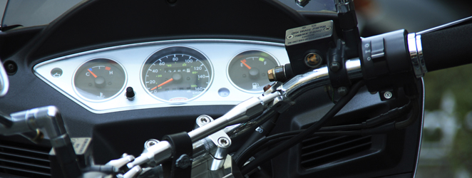 バイクのetcの取り付け位置はどこ 取り付け方法 注意点まとめ バイクライフをより楽しくさせる グーバイクマガジン
