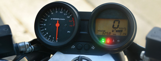 バイクのインジケーターランプの有無は車検に影響するのか バイクライフをより楽しくさせる グーバイクマガジン