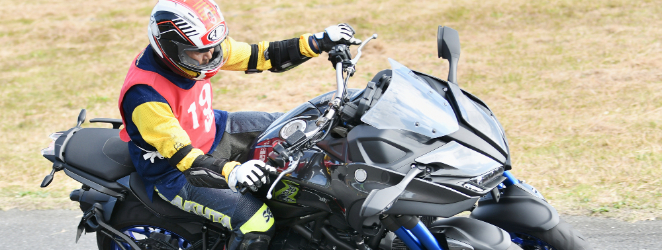 バイクのエンジンオイルとエンジン音の関係 異音が起きたときの対処法 バイクライフをより楽しくさせる グーバイクマガジン