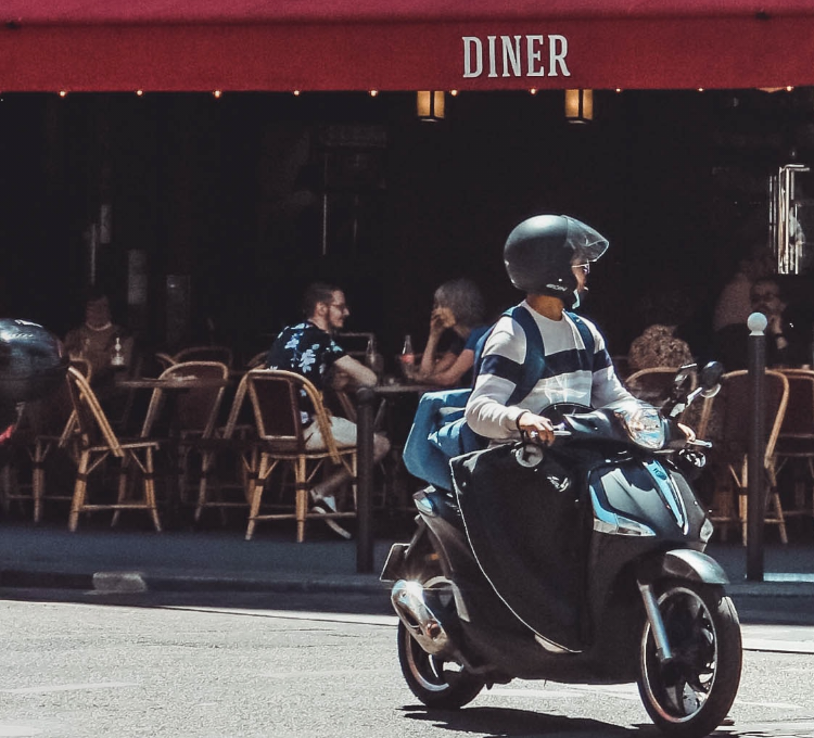 バイクで行けるおすすめカフェを紹介しよう!