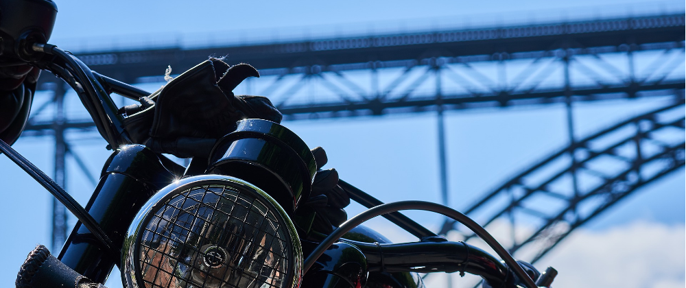 「かっこいい写真が撮れて、バイクで行くのにおすすめの橋」フォトコンテスト！