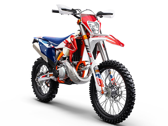 ケーティーエム(KTM)の新車バイクを探す | 新車・中古バイク情報