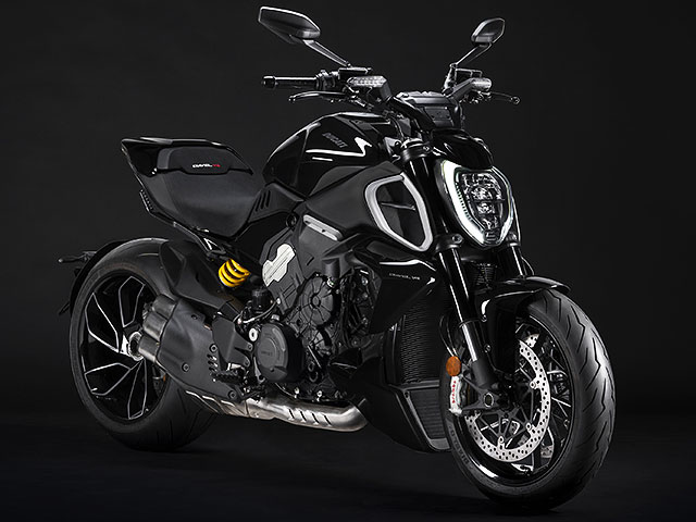 ɥƥ Diavel V4