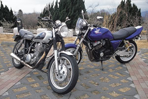 YAMAHA SR400EHONDA CB400 Super Four